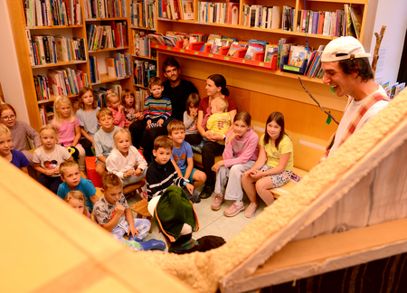 Pravljično popoldne 2025 (foto T. Kosec)